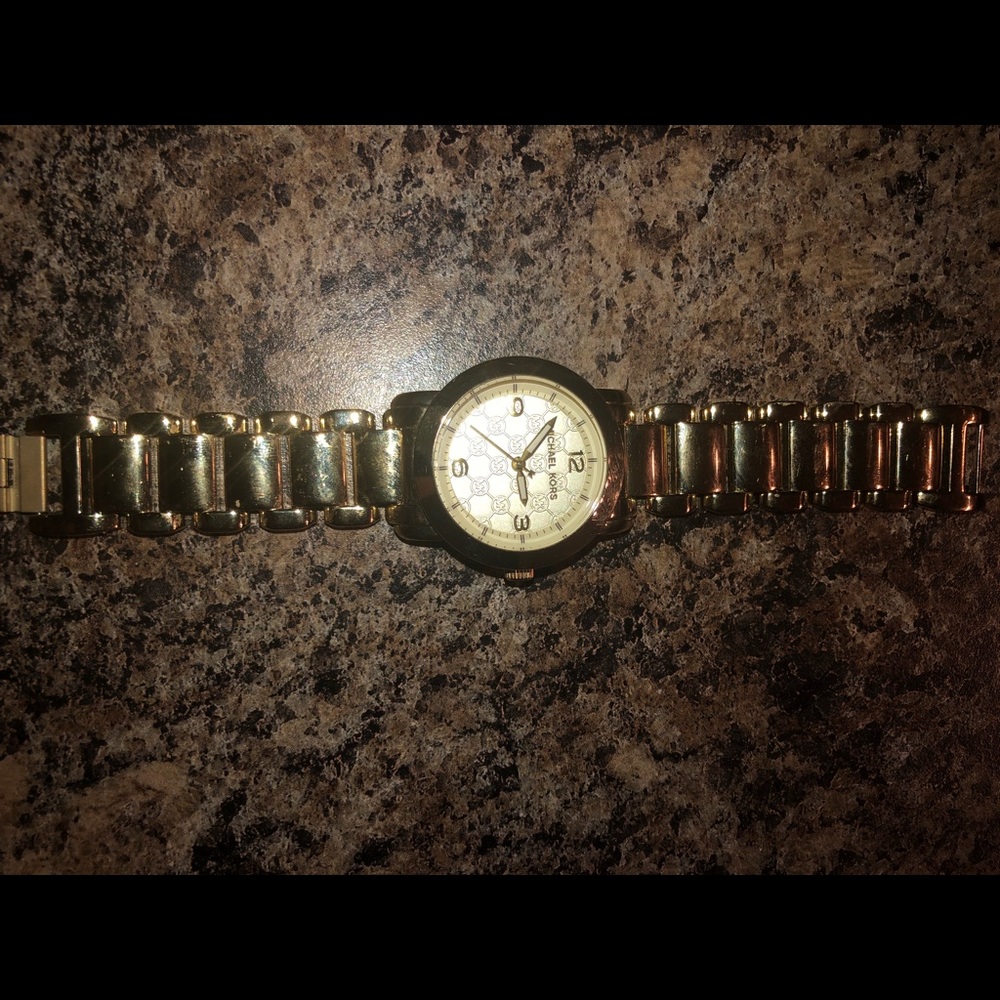 Michael Kors watch - Picture 5 of 8